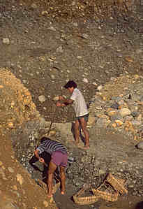 jade, Burmese jade, jadeite, ruby, Burma, Burma jade, Kachin, Hpakan, jadeite mining