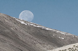 Ruby & Spinel from Tajikistan • Moon Over the Pamirs